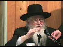 Picture of Rabbi Aharon Schechter.