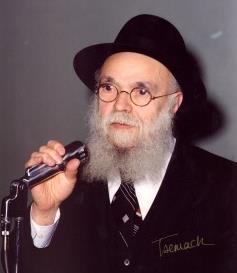 Picture of Rabbi Avraham Pam.