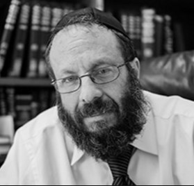 Picture of Rabbi Meir Triebitz.